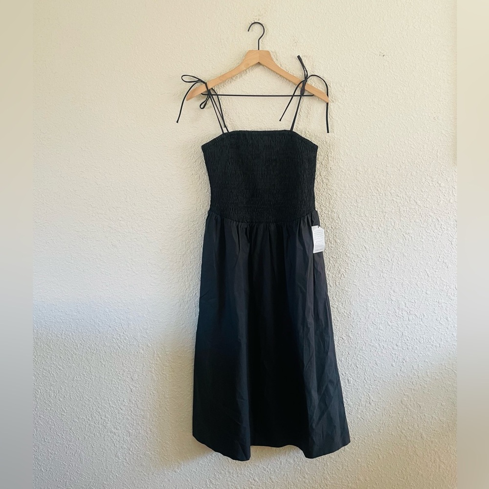 ASTR the Label Drop Waist mocked Midi Dress NWT in black